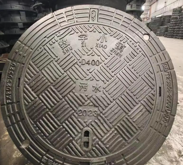 青松乡球墨铸铁防沉降井盖展示